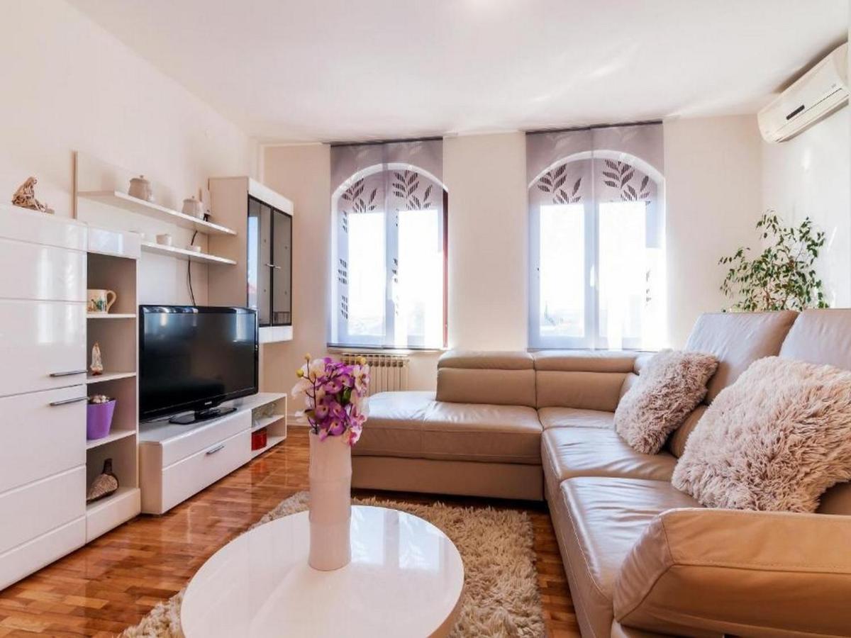 Angelo'S Apartments Zadar Bagian luar foto